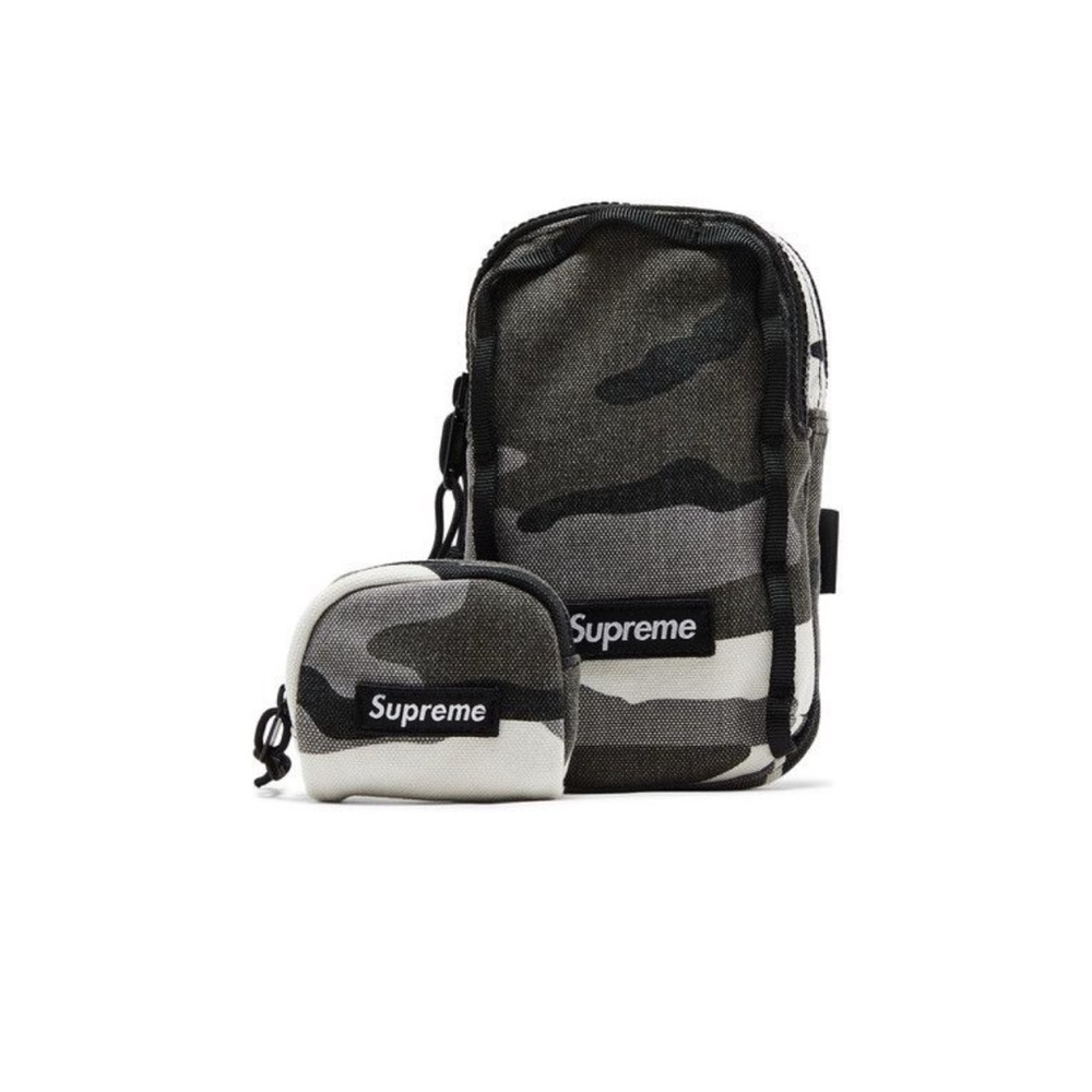 Supreme Snow Camo “camera bag” set